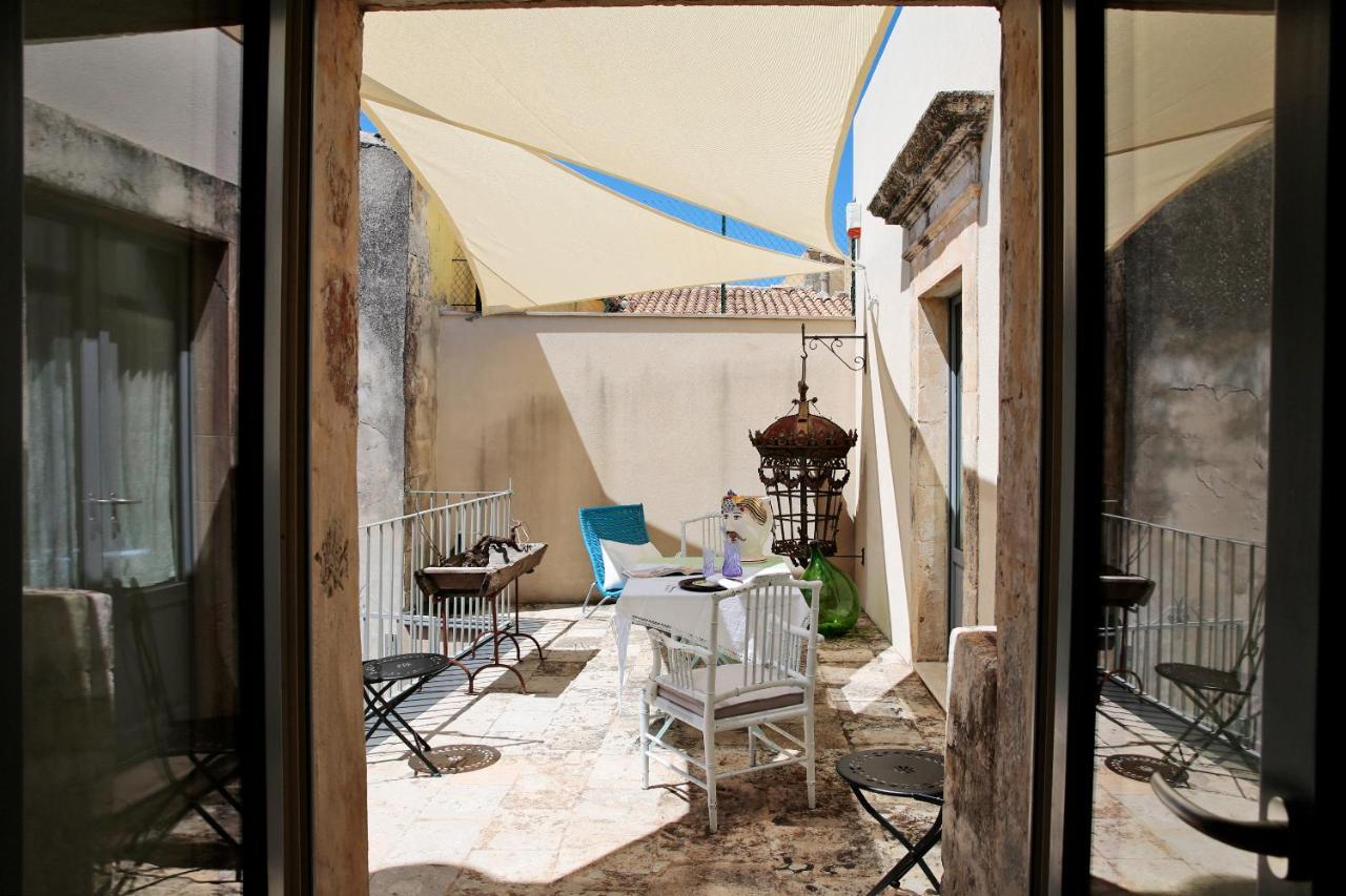 Dimora Di Catullo - Ospitalita Di Charme Villa Palazzolo Acreide Buitenkant foto